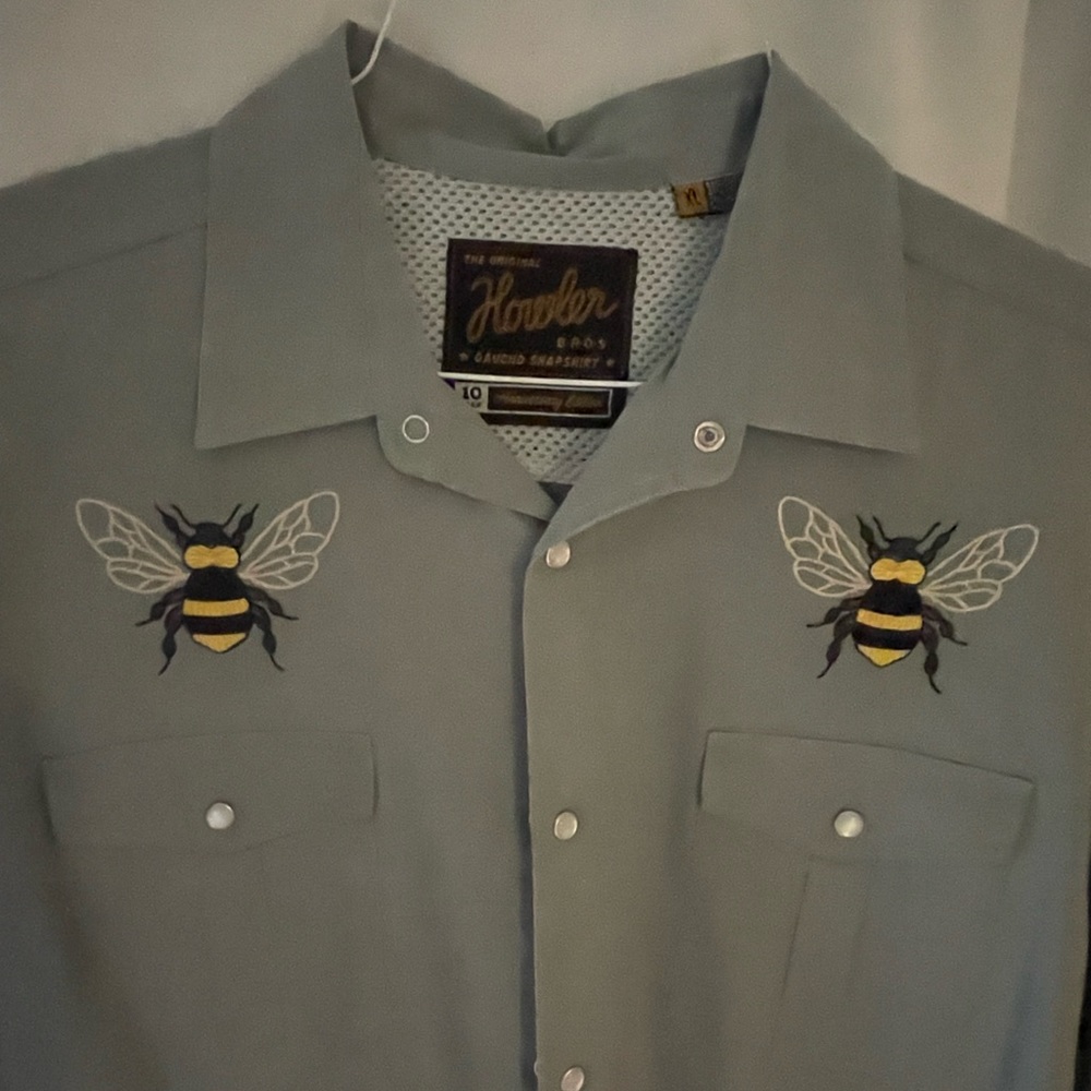 RARE Howler Bros Gaucho Snap Shirt Mens XL BEES Long Sleeve - 10th Ann LE